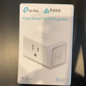 NWT Alexis or Google home smart 🔌 plug